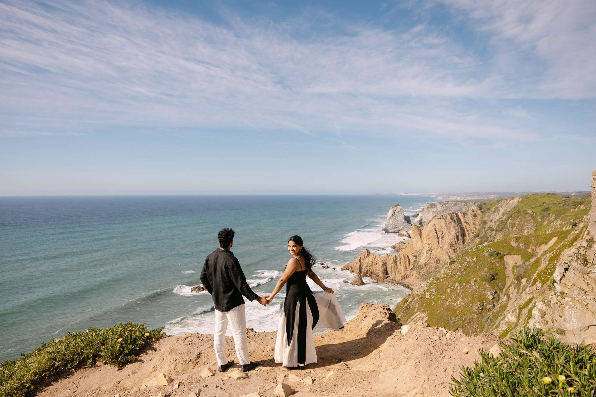 Romantic engagement session at Cabo da Roca with natural light